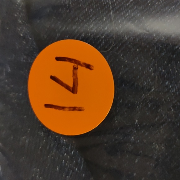 🔹High-Waisted O.G. Straight Cut-Off Jean Shorts for Women -- 3-inch inseam - Picture 7 of 7